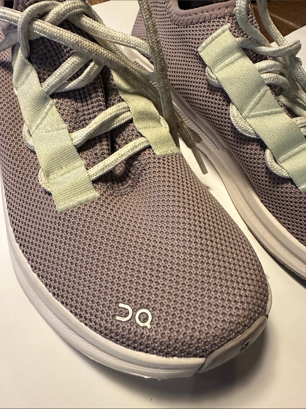 On Running Sneakers in Mauve